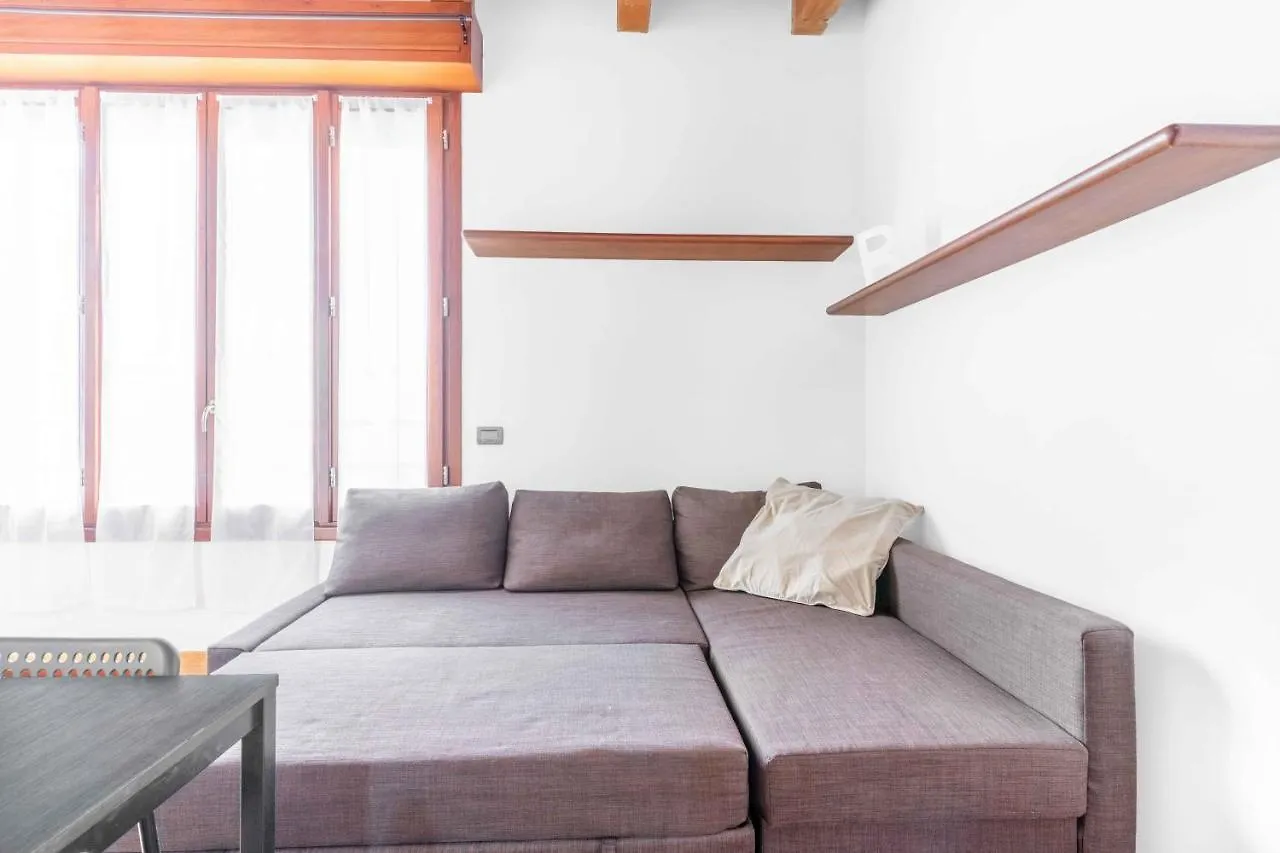 Mo37 Loreto- Duomo - Chic Apartment ميلان